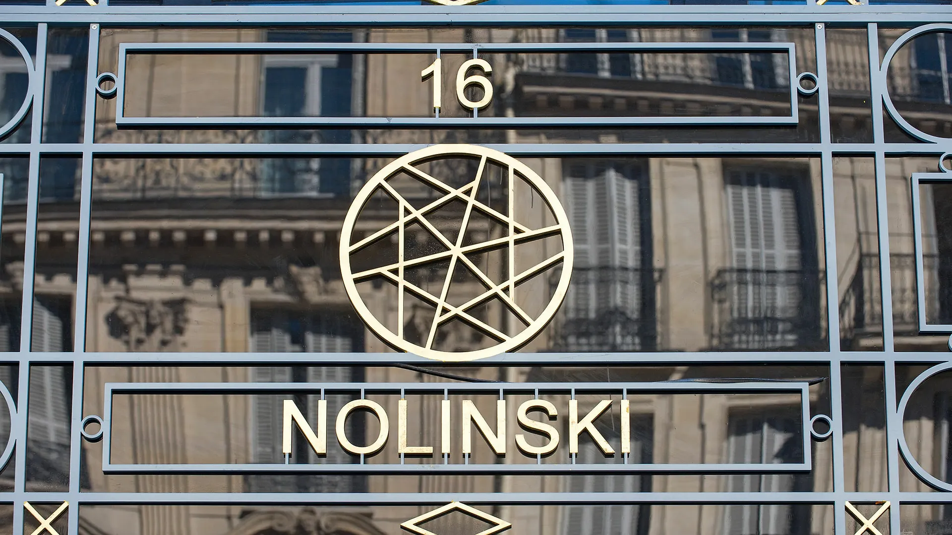 Nolinski Paris - Evok Collection