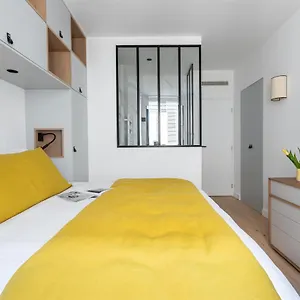 Apartment Pick A Flat's In Saint Germain - Rue Corneille, Paris
