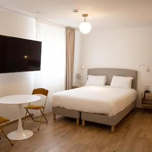 3* Hotel Les Rebelles