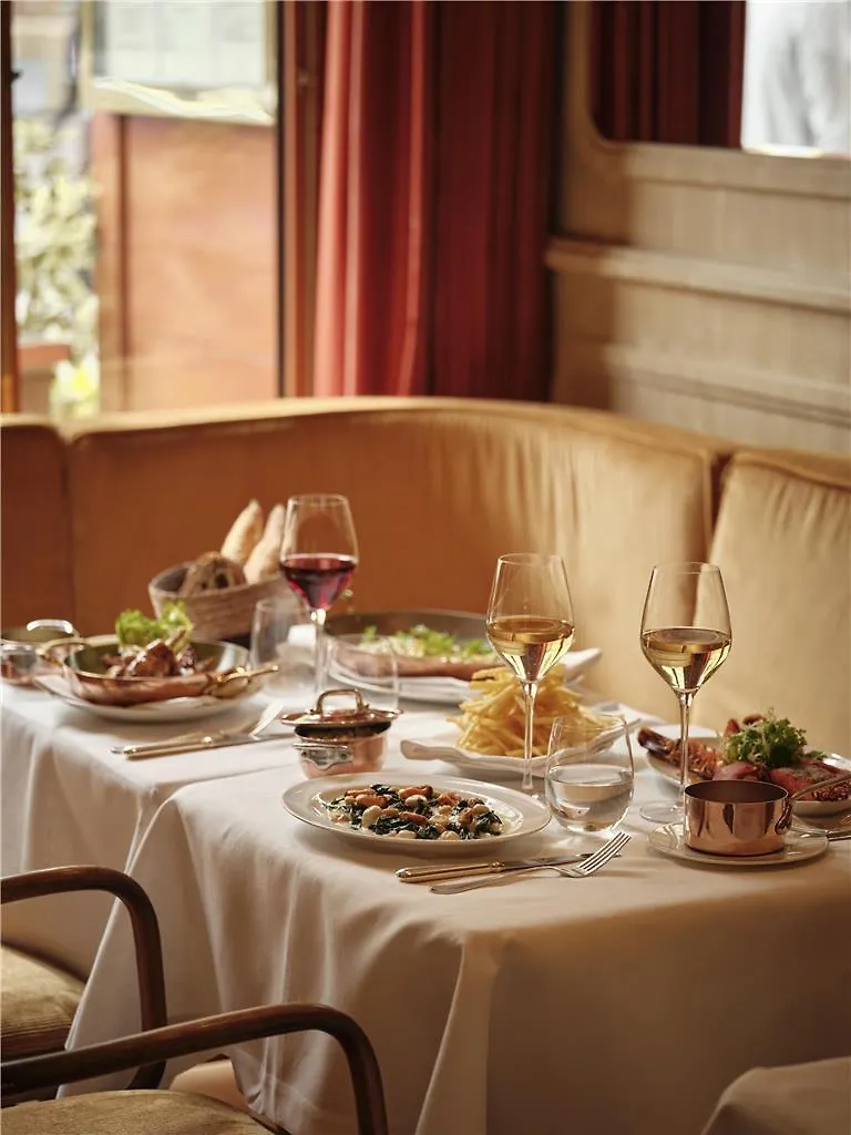 ***** Hotel Nolinski Paris - Evok Collection France